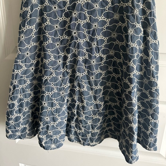 Draper James Embroidered Chambray Sleeveless Love Circle Dress Size 8 - Picture 3 of 9